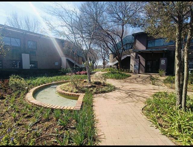 BUSINESS PROPERTY TO RENT IN RANDJESPARK